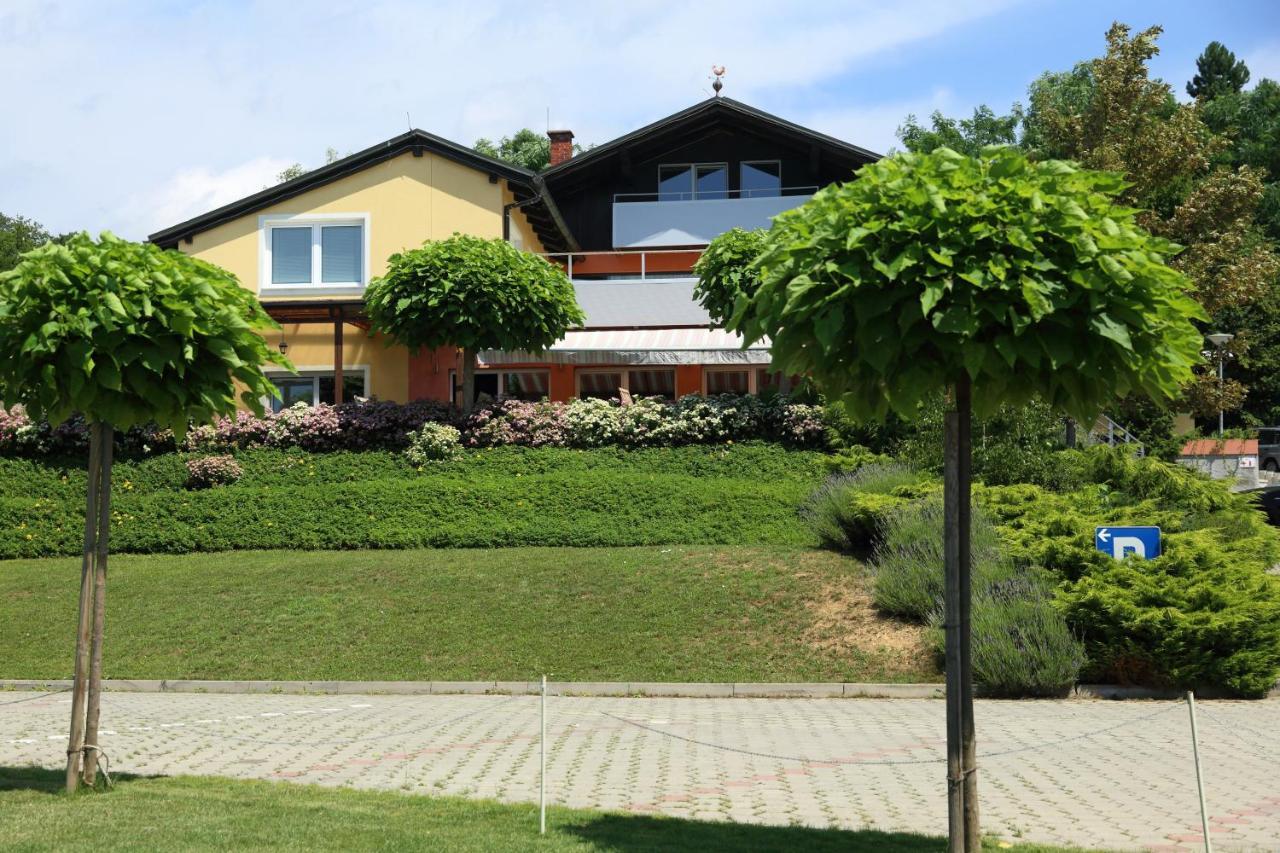 Sobe Grabar Bed and Breakfast Ptuj Eksteriør billede