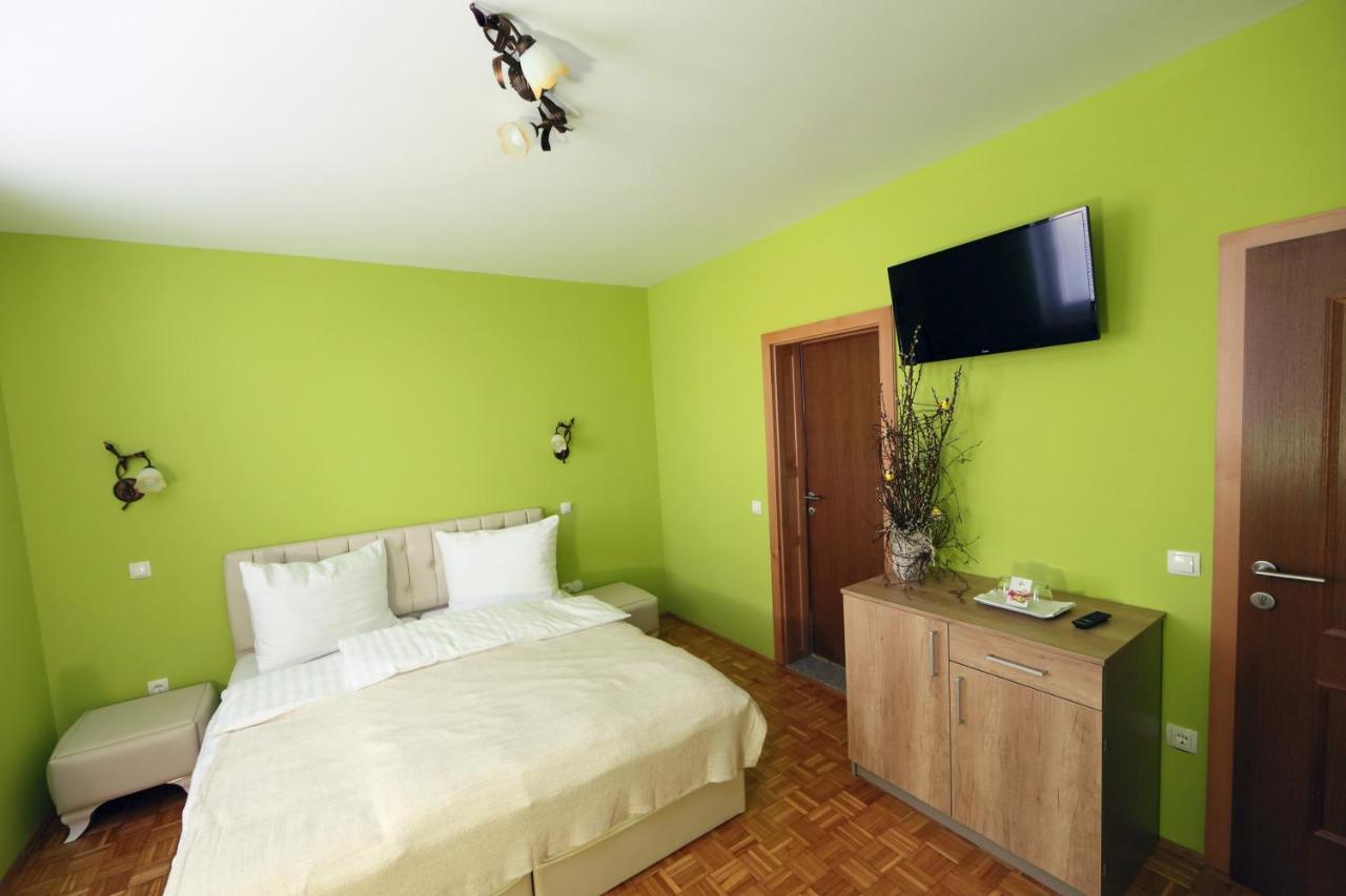 Sobe Grabar Bed and Breakfast Ptuj Eksteriør billede